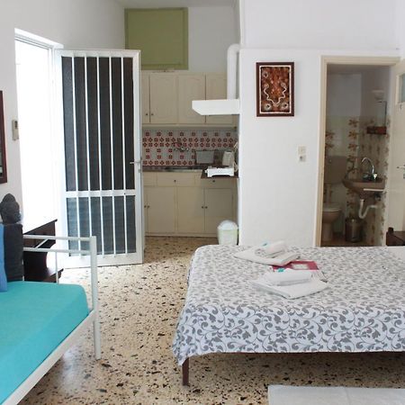 Aumkara Apartment Skala Eresou Exterior photo