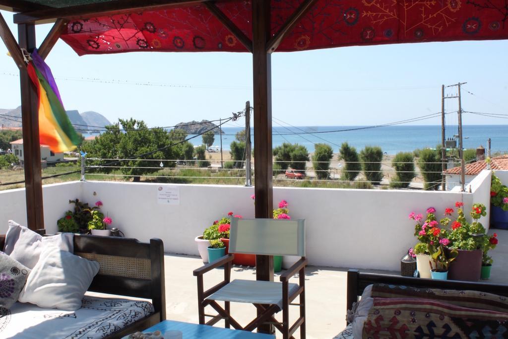 Aumkara Apartment Skala Eresou Exterior photo